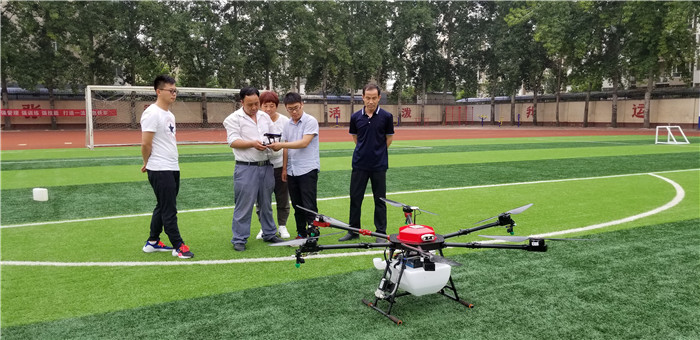 1564843597682618.jpg 河北智飛極農無人機科技|保定ASFC無人機駕駛員培訓考證|打藥撒藥噴藥植保無人機