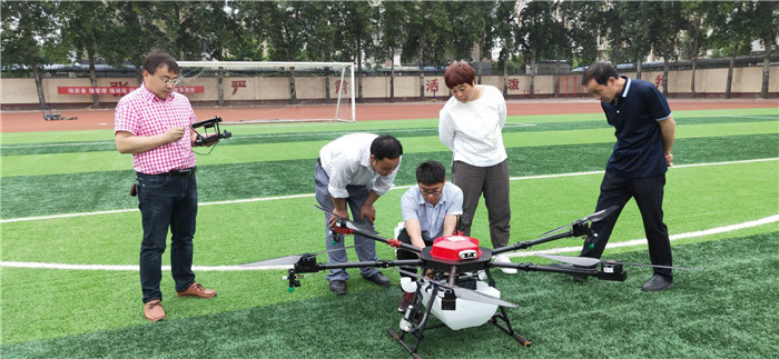 1564843602373562.jpg 河北智飛極農無人機科技|保定ASFC無人機駕駛員培訓考證|打藥撒藥噴藥植保無人機